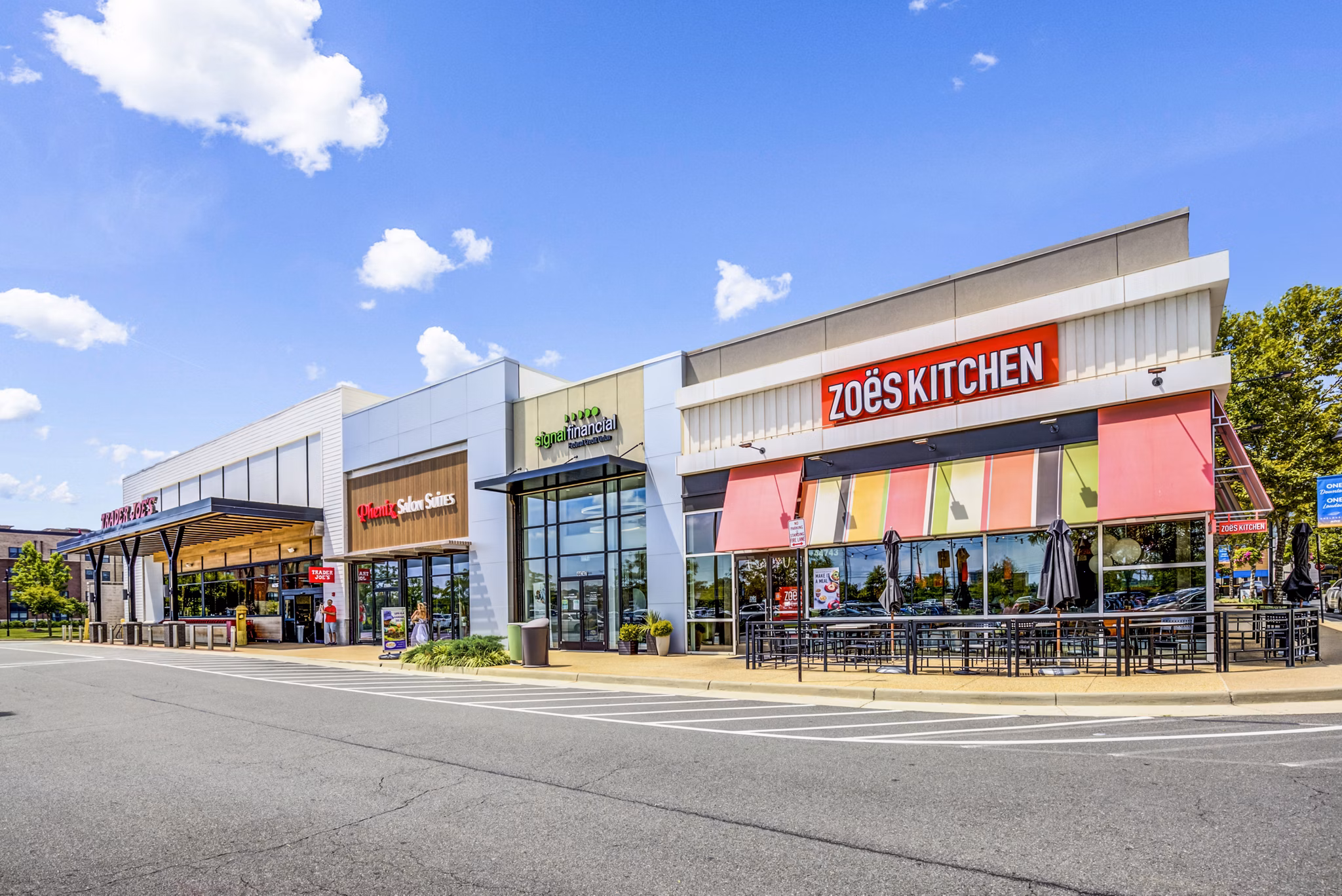 Charming neighborhood view at The Jameson at Kincora Apartments, perfect for leisurely walks and vibrant community living