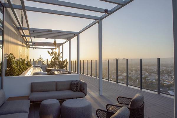 rooftop deck at ARQ Apartments