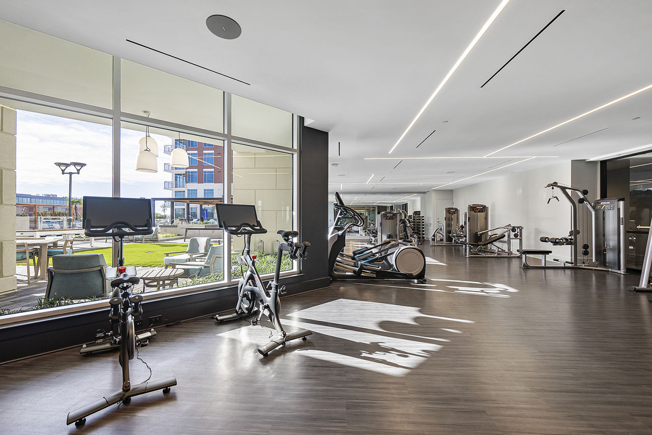Gym at Element Southpark Apartments (2 of 4)