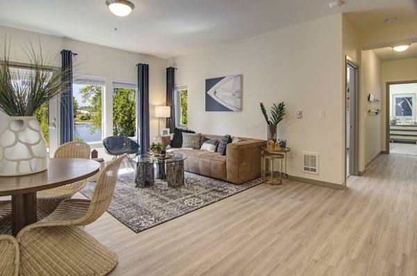 living room at Edgewater at the Cove Apartments