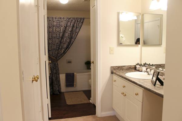 bathroom at Shiloh Green Apartments