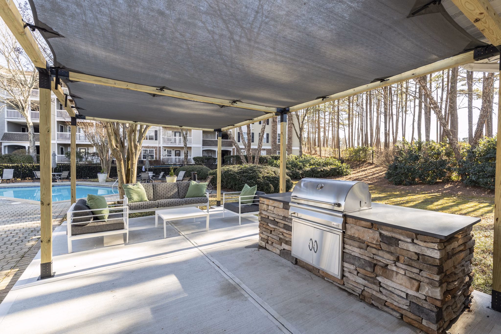 grill area at Shiloh Green Apartments