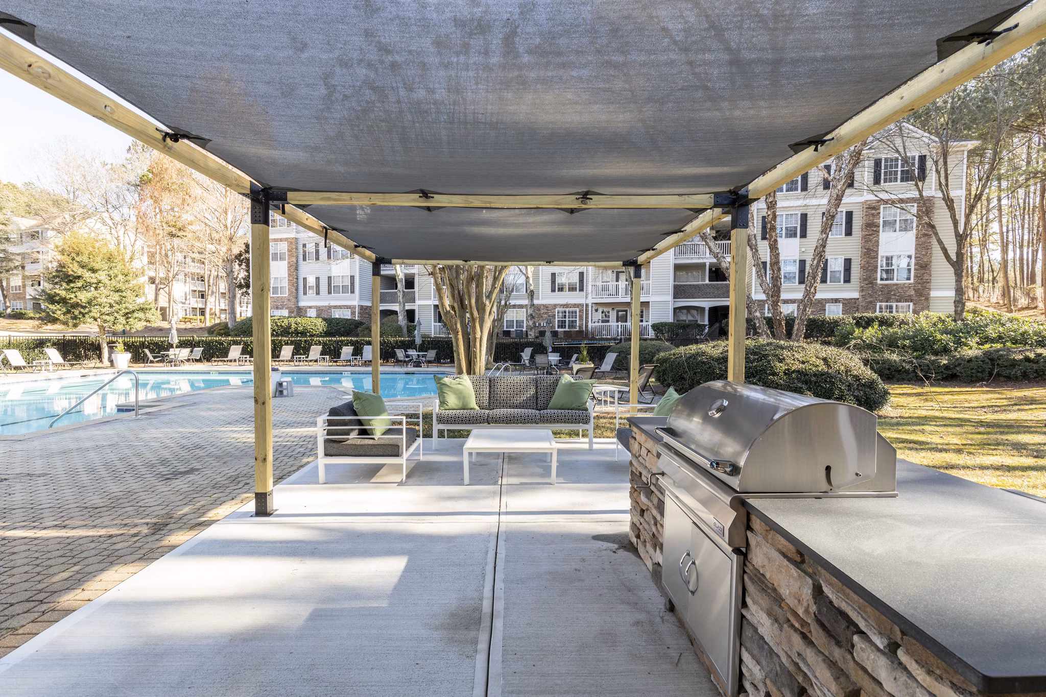 grill area at Shiloh Green Apartments