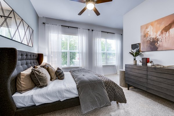 bedroom at Mezzo Kirby Med Center Apartments