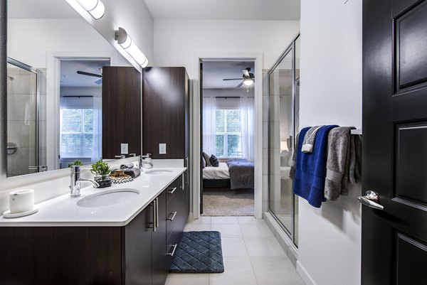 bathroom at Mezzo Kirby Med Center Apartments