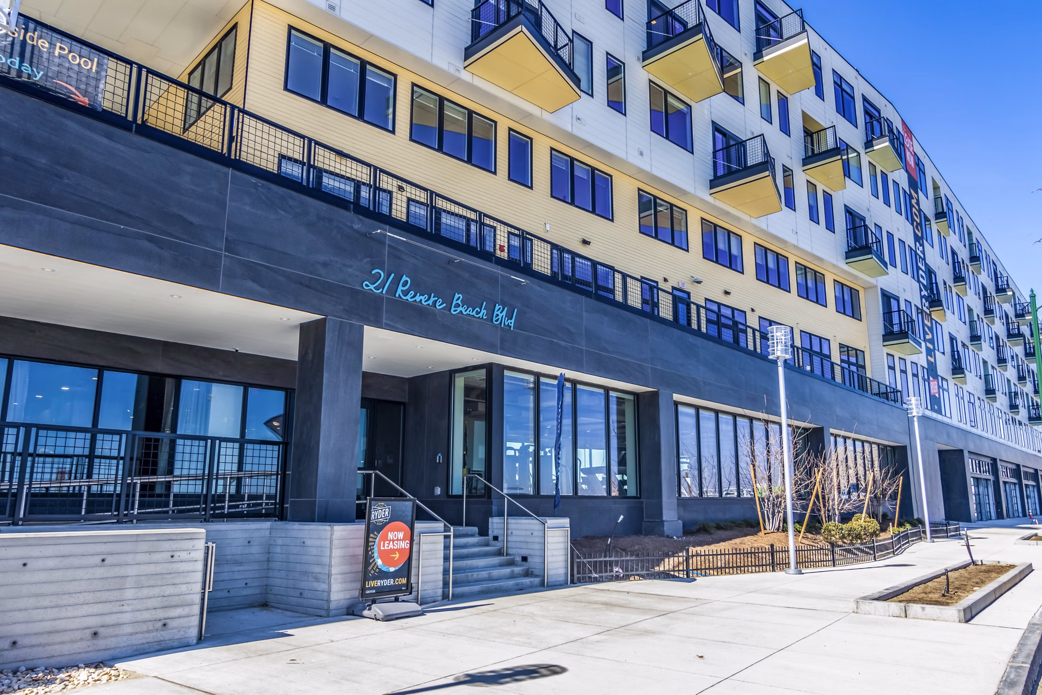 Ryder Apartments: Contemporary mid-rise building in vibrant downtown location