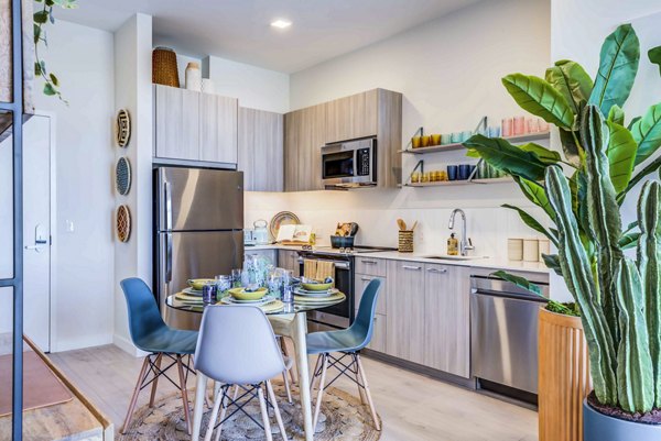 kitchen/dining room at Ryder Apartments