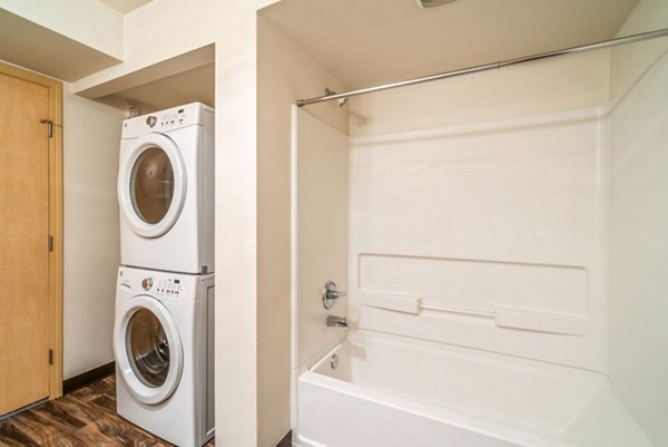 bathroom at Willamette Gardens Apartments