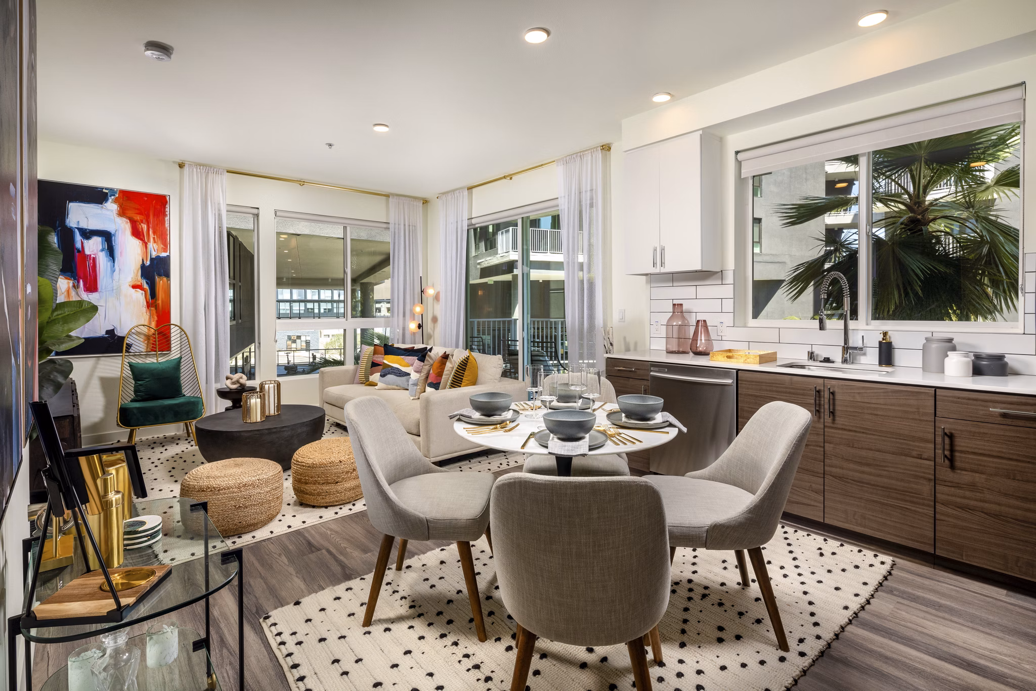 Dining area with modern furnishings at Rise Hollywood Apartments, Greystar luxury apartments in Los Angeles