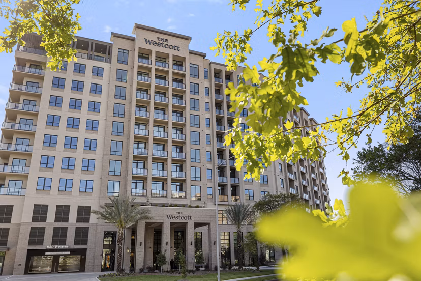 The Westcott Apartments: Luxury with modern design in vibrant Dallas neighborhood