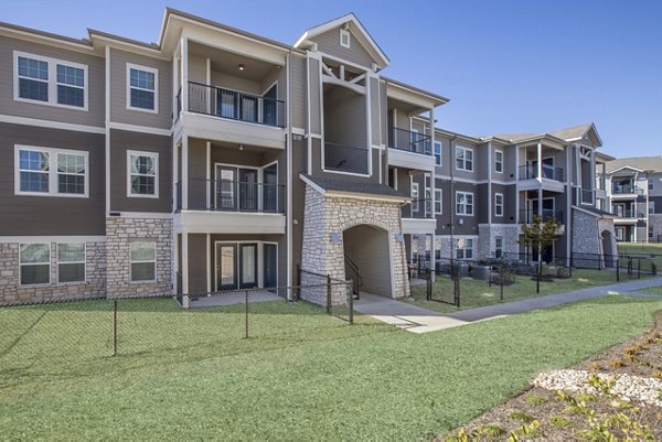 exterior at Roots at Waco Apartments