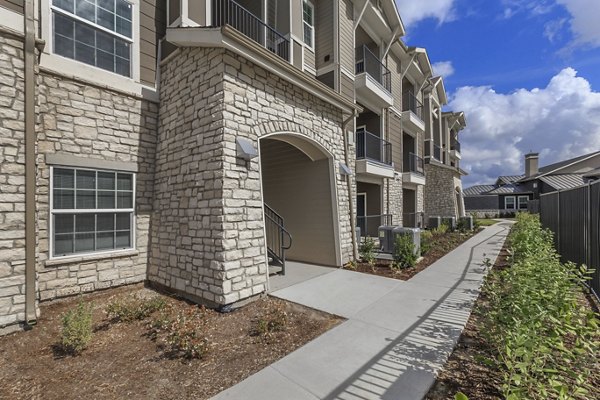 exterior at Roots at Waco Apartments