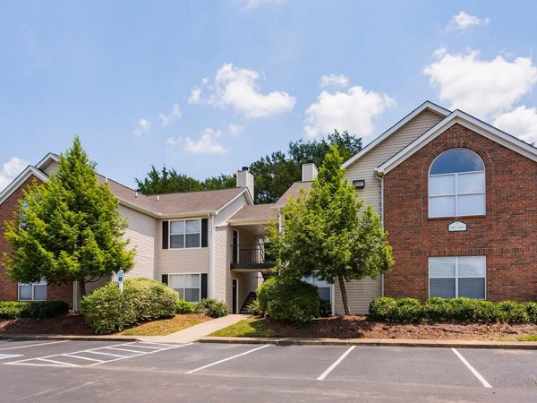 exterior at Avana Bellevue Apartments