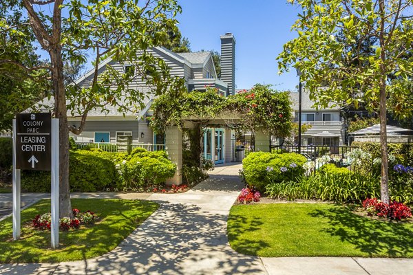 clubhouse at Colony Parc Apartments