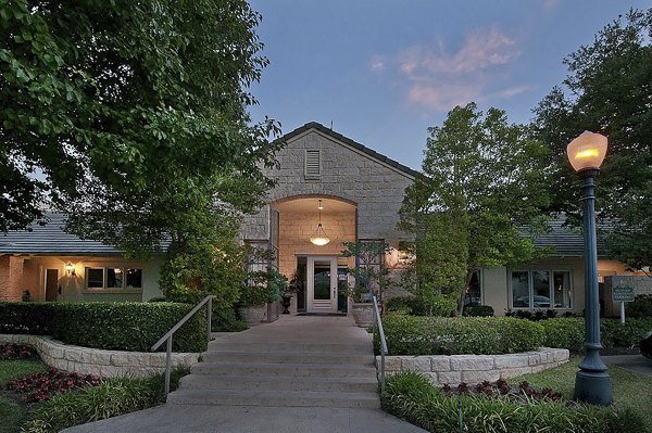 Somerset Townhomes: Elegant view of luxury apartments in a serene neighborhood