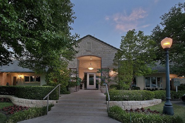 exterior at Somerset Townhomes