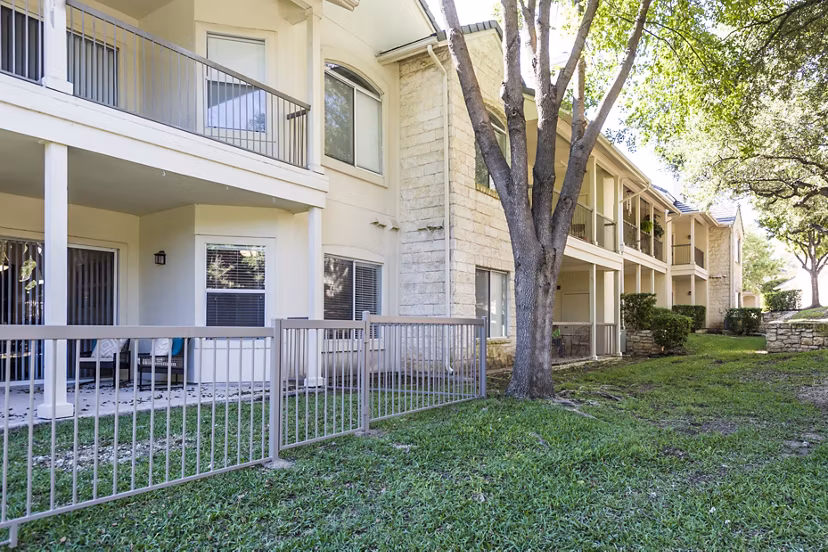 Somerset Townhomes: Stylish townhome exteriors in a landscaped setting