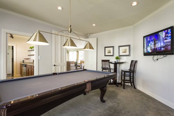 game room at Somerset Townhomes