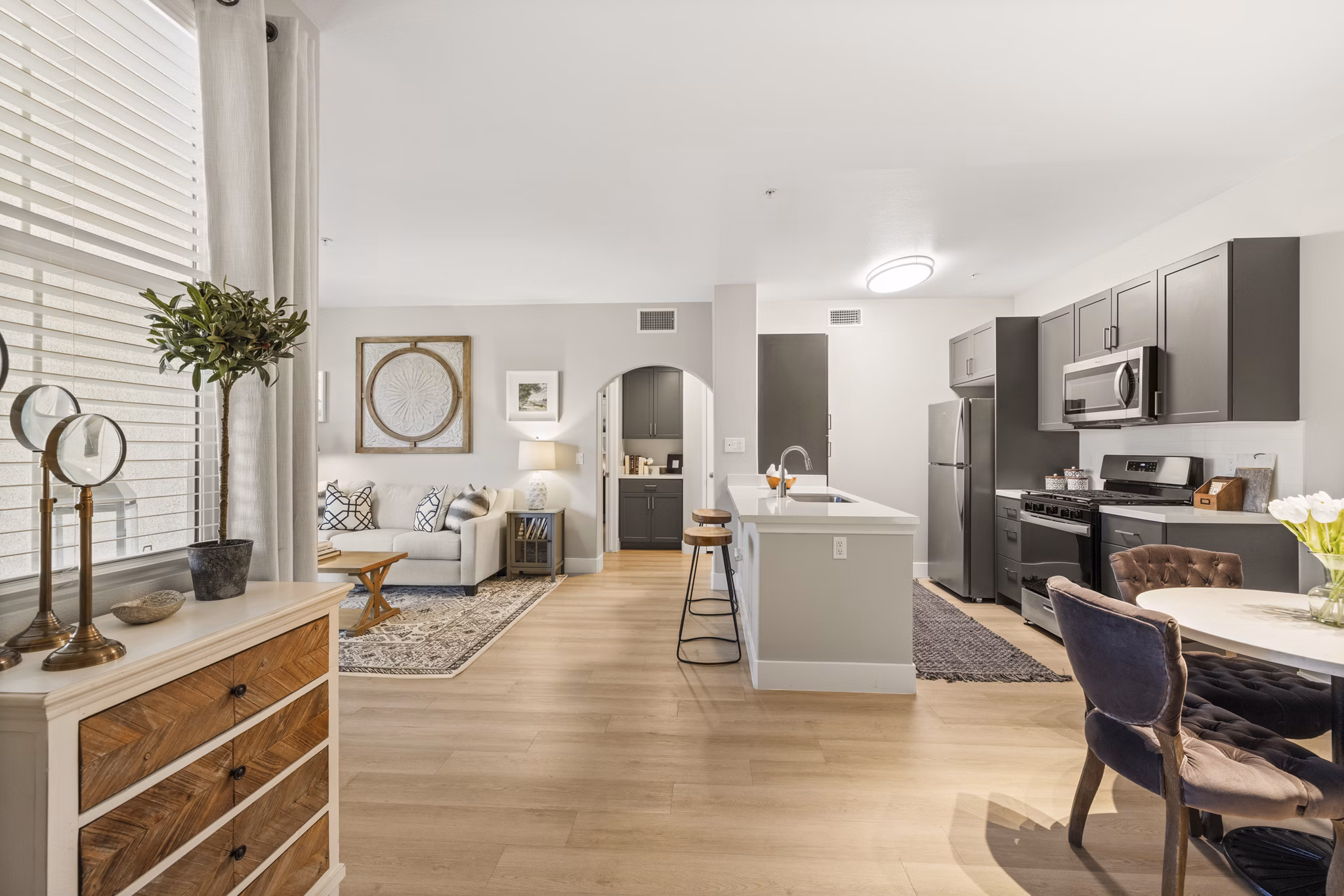 clubhouse at Parc Chateaux Apartments