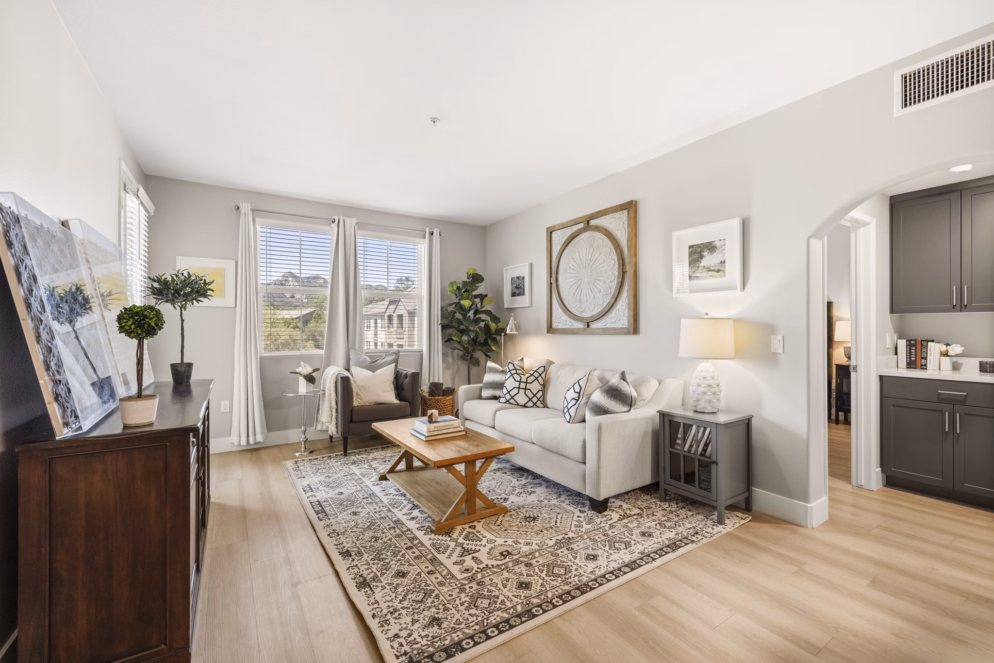 living room at Parc Chateaux Apartments