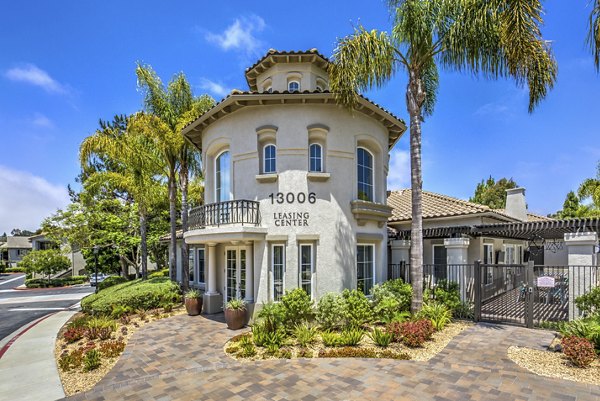 exterior at Signature Point Apartments