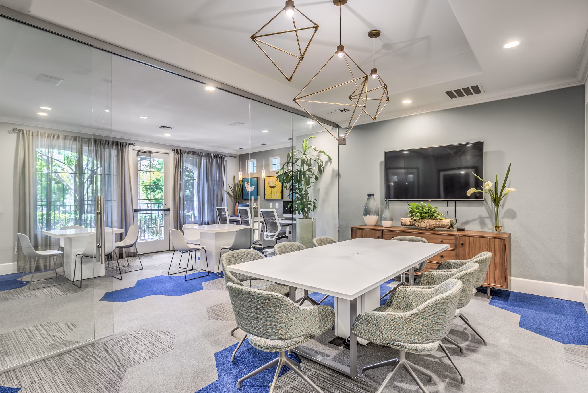 Clubhouse with stylish seating and modern decor at Signature Point Apartments