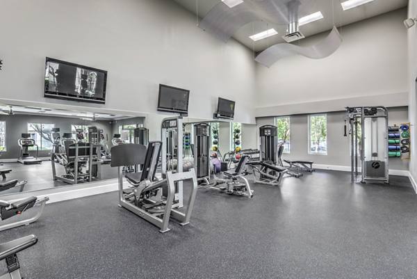 fitness center at Signature Point Apartments