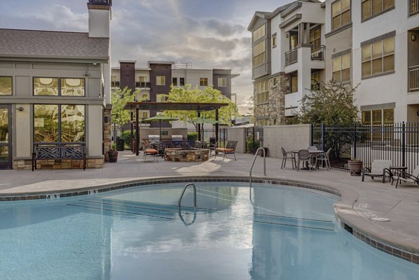 pool at Park Lane Village Apartments 