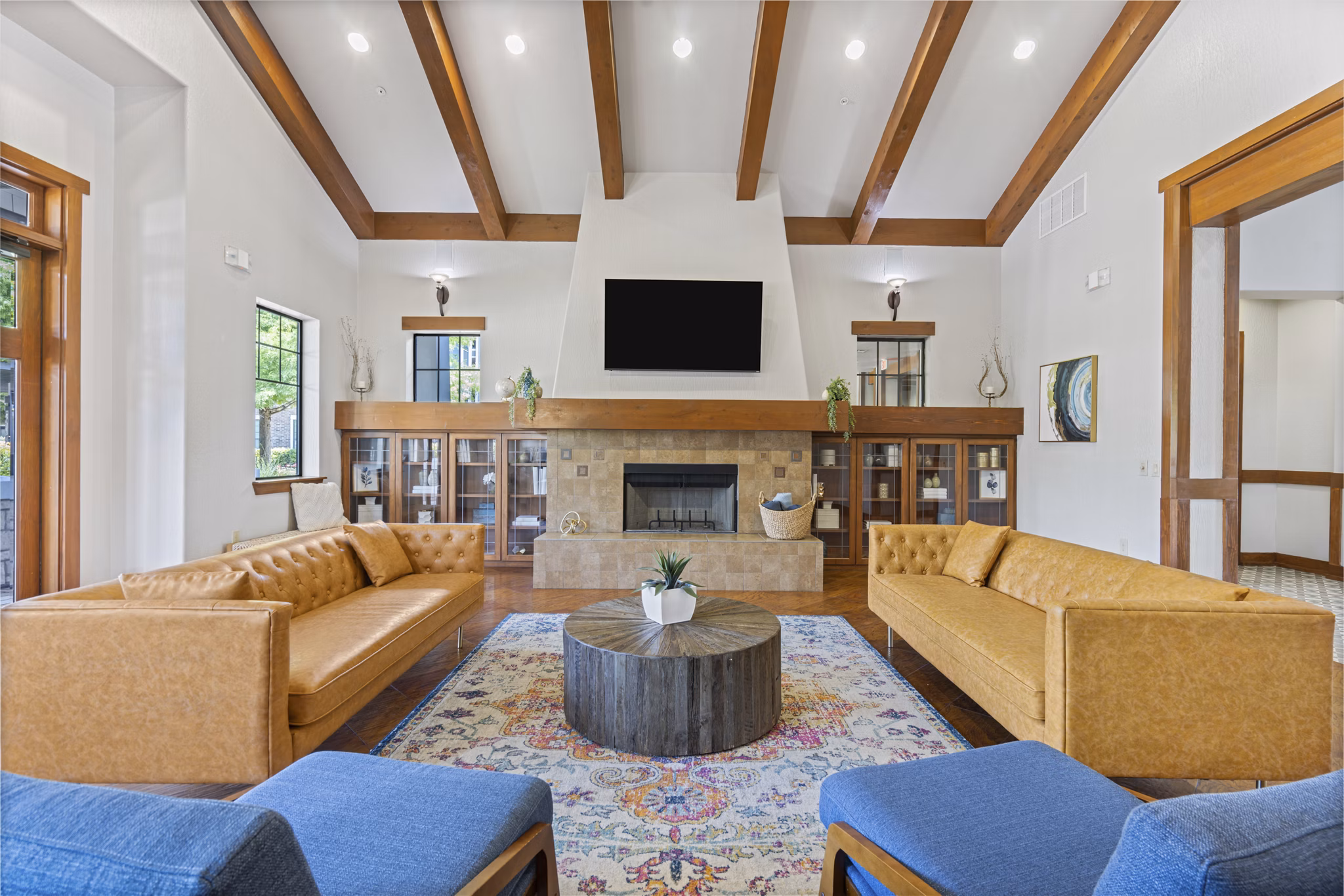 clubhouse at The Oaks at Techridge Apartments