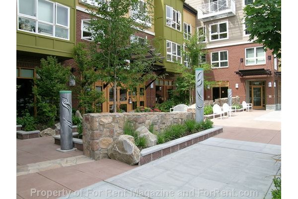 exterior at Dexter Lake Union Apartments