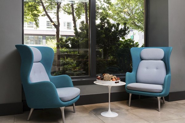 Clubhouse featuring modern amenities at Dexter Lake Union Apartments
