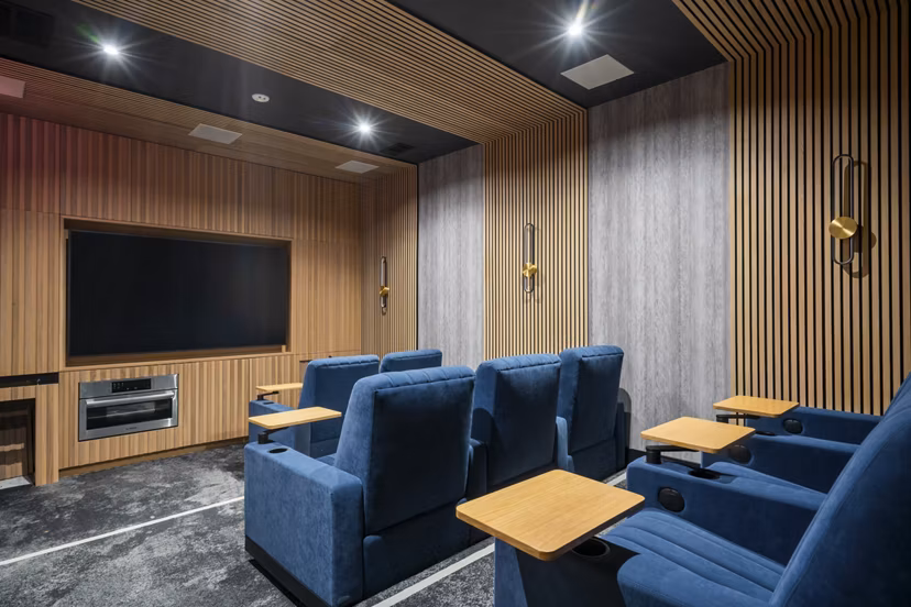 Elegant clubhouse featuring cozy seating and modern dÃ©cor at Bridgepointe Apartments