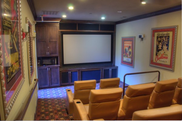 clubhouse theater at Bridgepointe Apartments