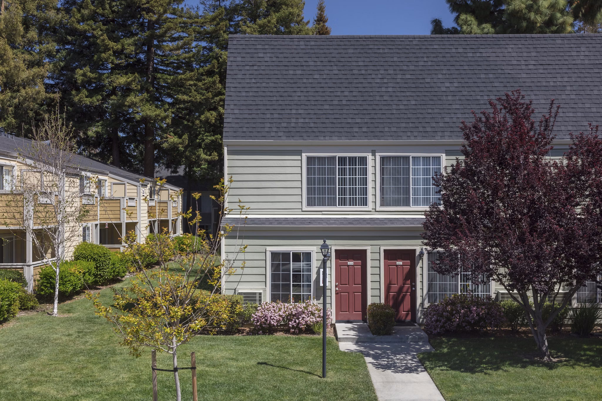 Central Park at Whisman Station: Contemporary of luxury apartments in Mountain View