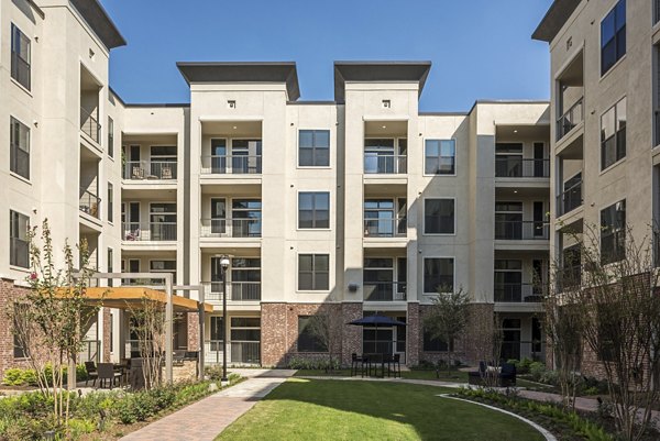 exterior at 2626 Fountain View Apartments