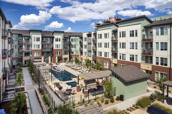 Broadstone on 9th: Scenic view from luxury apartment balcony in downtown area