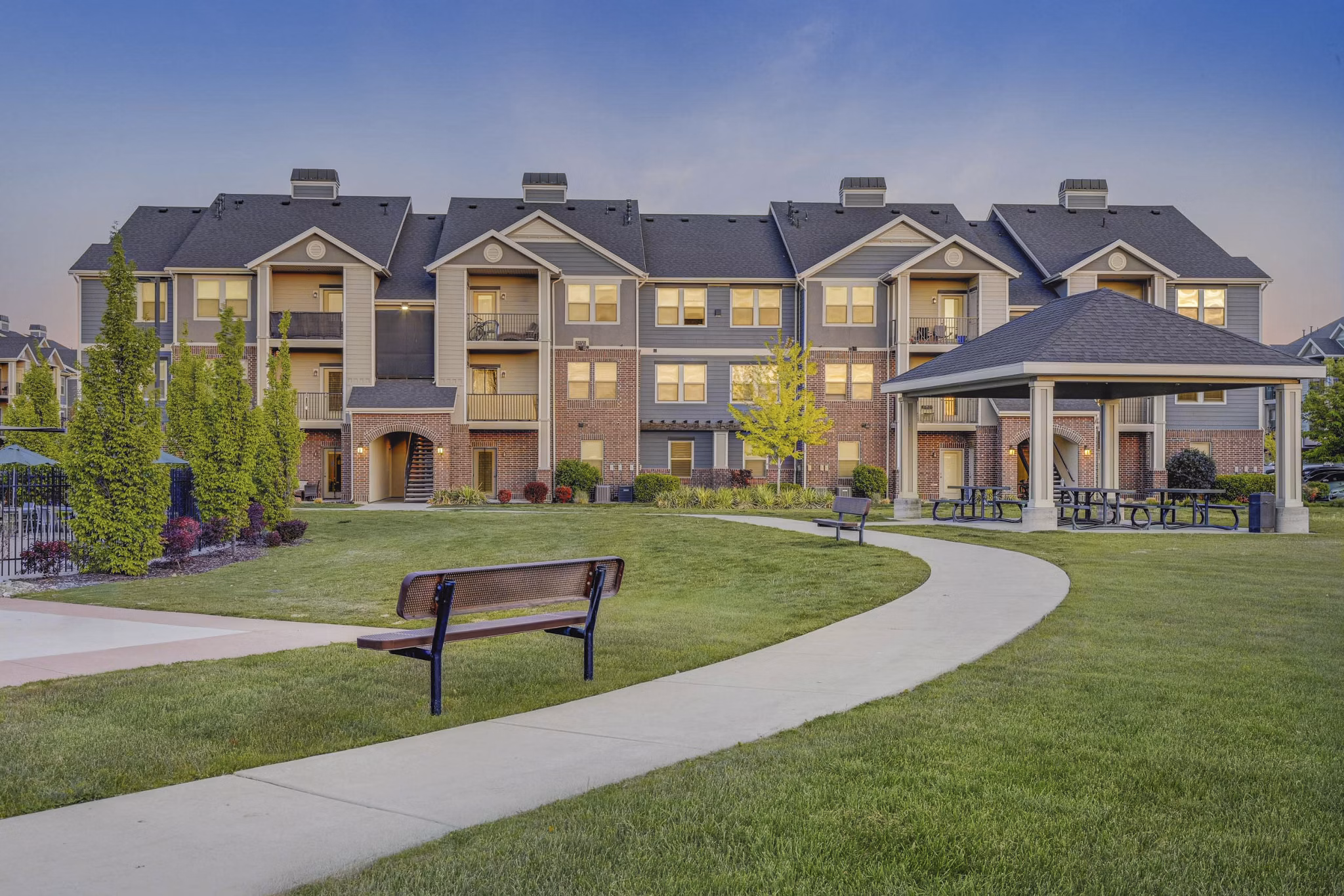 exterior at Pinnacle Highbury Apartments 