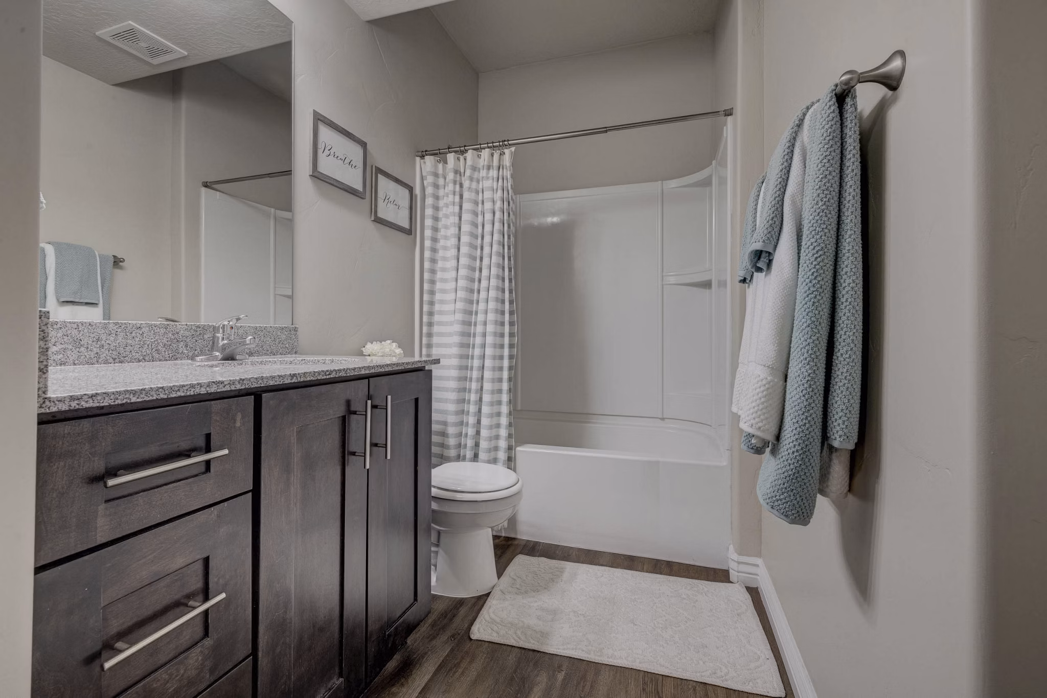 bathroom at Pinnacle Highbury Apartments 