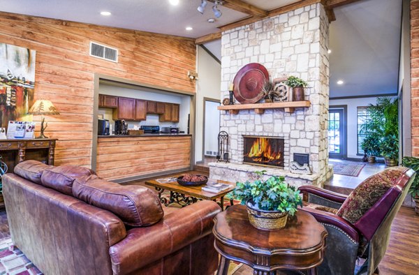 clubhouse/lobby at Fountainhead Apartments