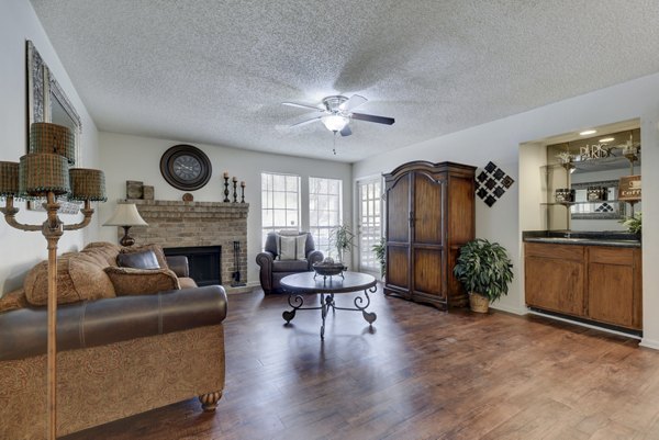 Modern living room featuring stylish decor at Landera Apartments