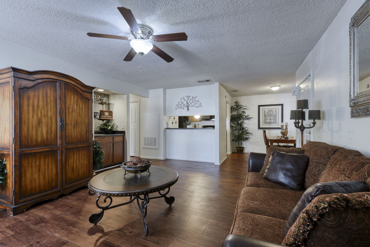 Landera San Antonio Tx 15 of 21