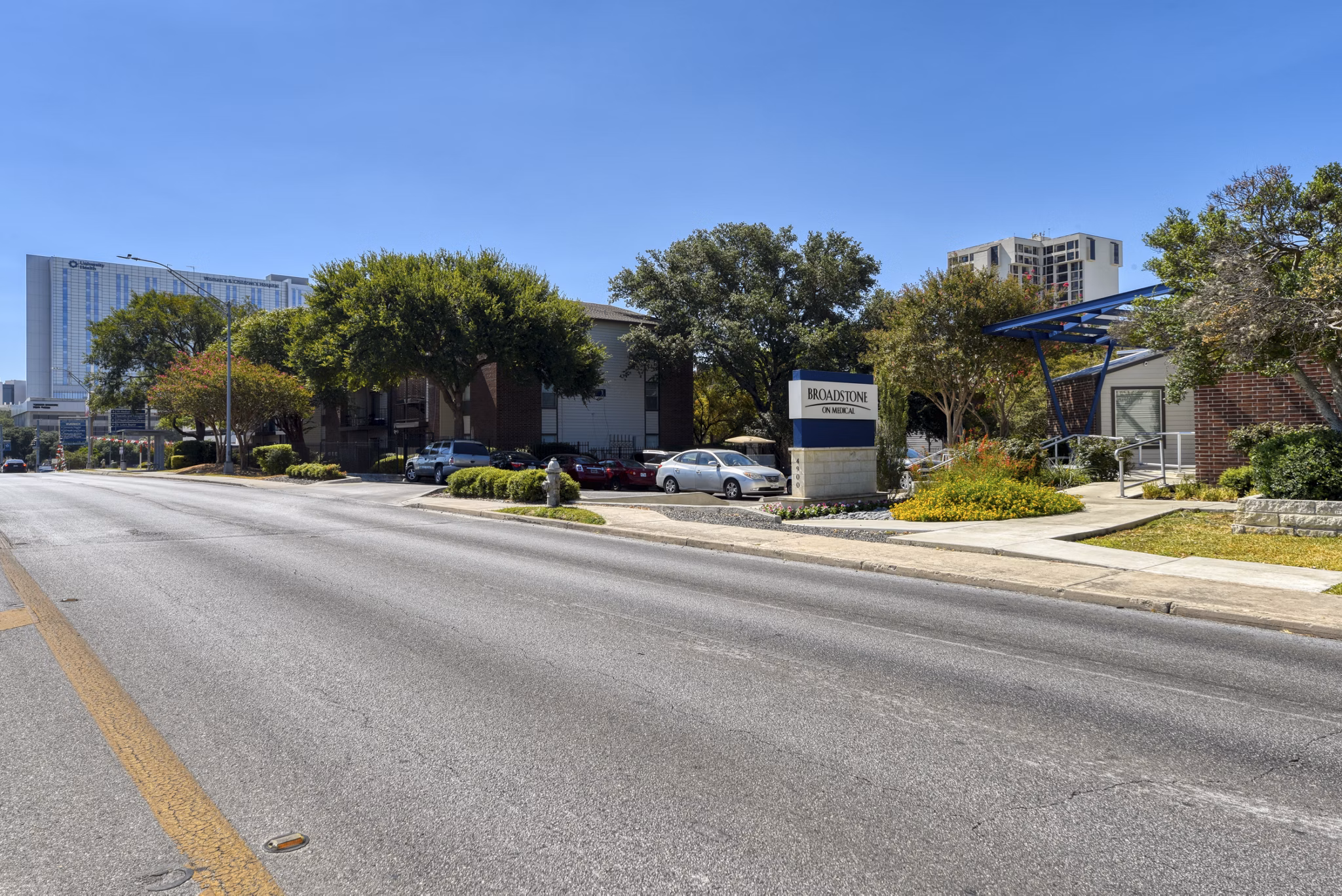 Broadstone Medical Apartments: Elegant of luxury apartments in San Antonio