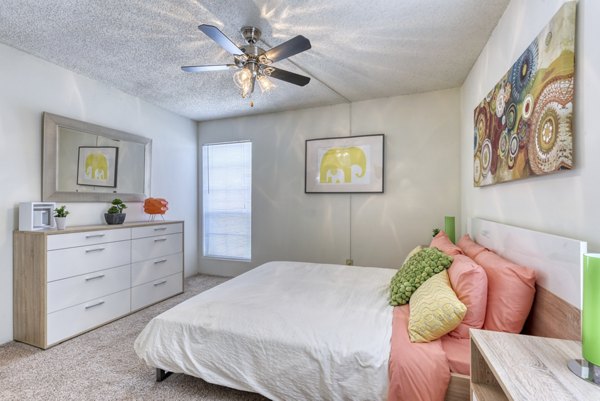 bedroom at Broadstone Medical Apartments