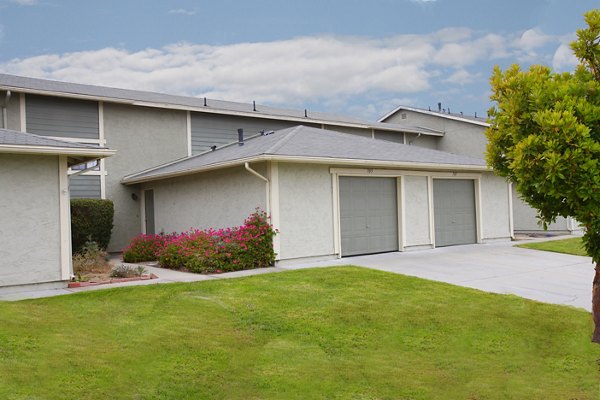 exterior at Abrams Park Apartments