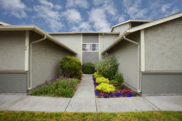 exterior at Abrams Park Apartments