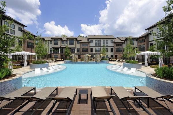 Pool at The Townhomes at Woodmill Creek