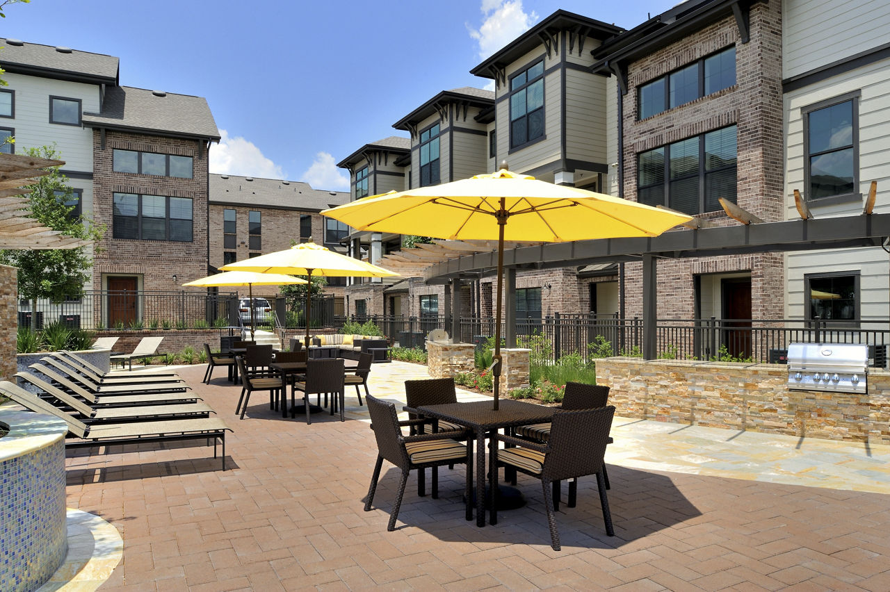 Townhomes At Woodmill Creek The Woodlands Tx 4 of 12