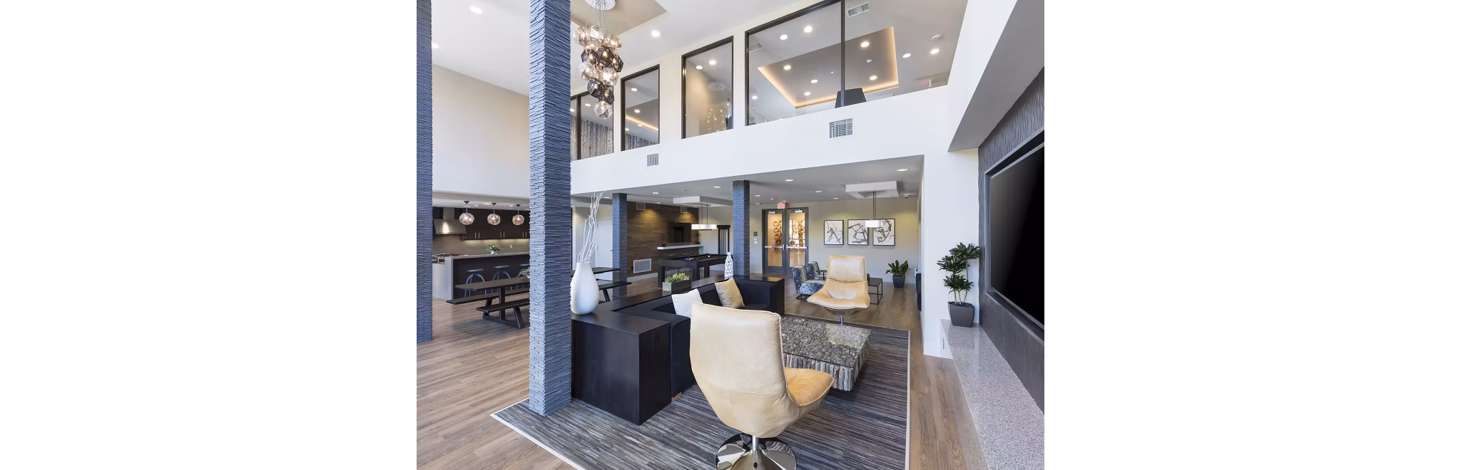 Spacious clubhouse with modern furnishings at 481 on Mathilda Apartments