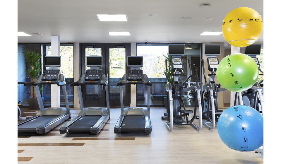 State-of-the-art fitness center at 481 on Mathilda Apartments