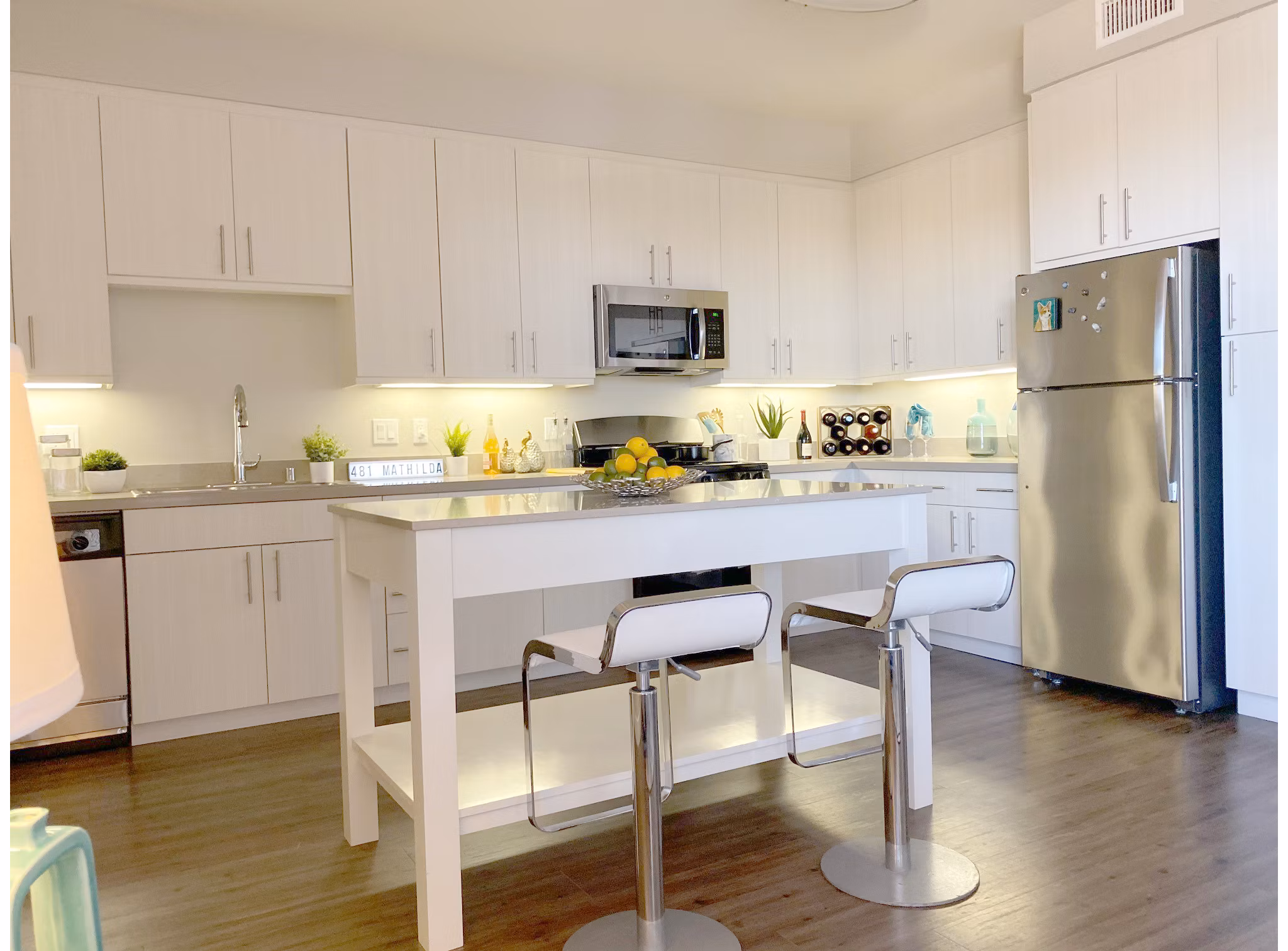 Modern kitchen with stainless steel appliances at 481 on Mathilda Apartments, luxury living by Greystar in vibrant Sunnyvale